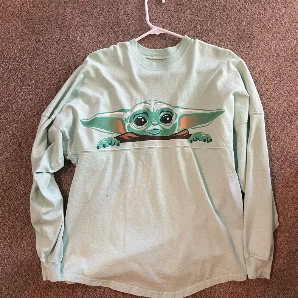 Disney tee - Picture 1 of 2